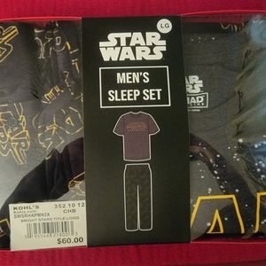 Men's Star Wars Pajama Set Size Large NWT Never Opened Never Worn